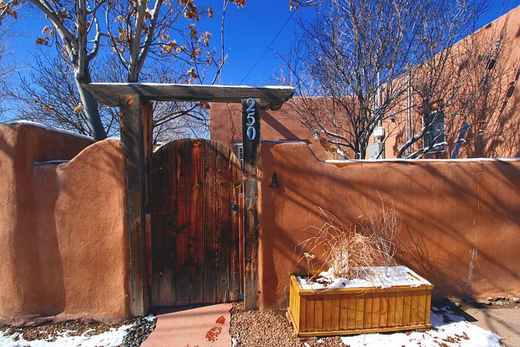 Comfort On Closson - Near Plaza - Fire Pit - Patio Santa Fe Bagian luar foto